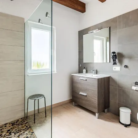 Vista Del Mar 1 By Interhome بيت للعطل لا أوليفا