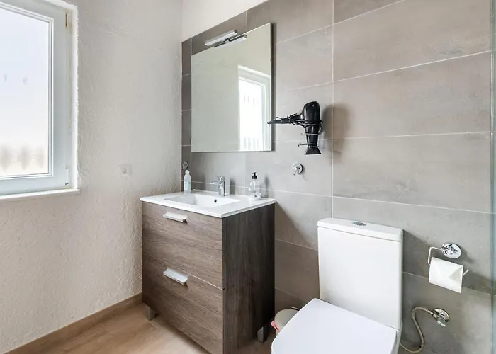 Vista Del Mar 1 By Interhome 펜션 *